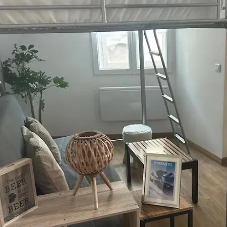아파트 Cosy Centre
